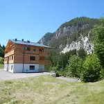 Franz Johann Aparts - 150m To Slopes Апартаменты Шладминг