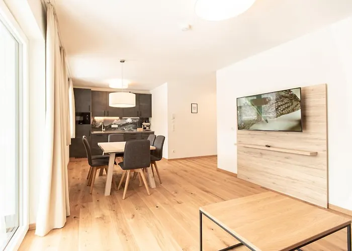 Franz Johann Aparts - 150m To Slopes Apartmán