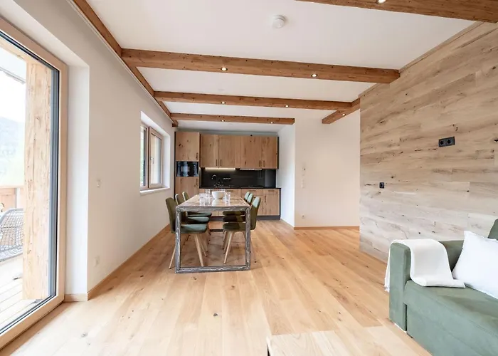 Franz Johann Aparts - 150m To Slopes Apartment