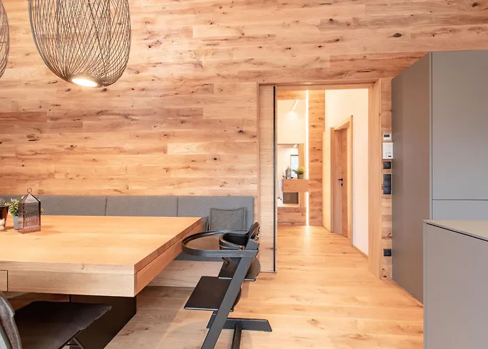 Franz Johann Aparts - 150m To Slopes *