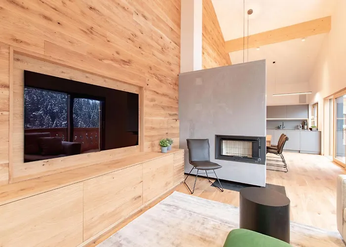 Franz Johann Aparts - 150m To Slopes Apartment *